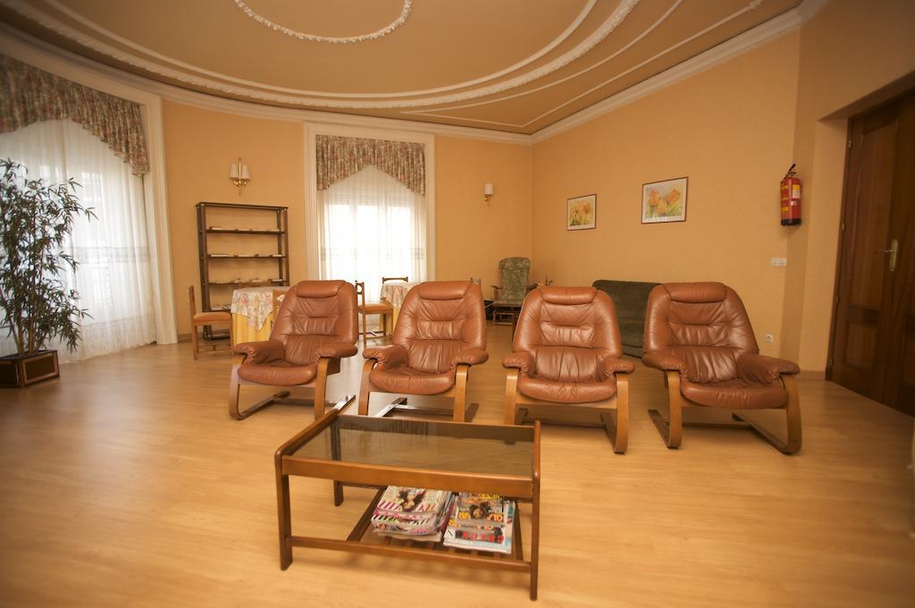 Hostal Andorra - Madrid — Photos 1